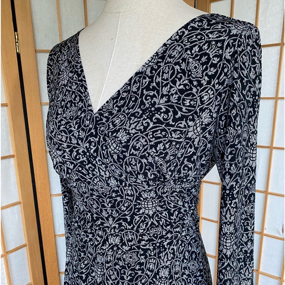Maggy London Black Print Dress SZ 10 - Picture 11 of 13